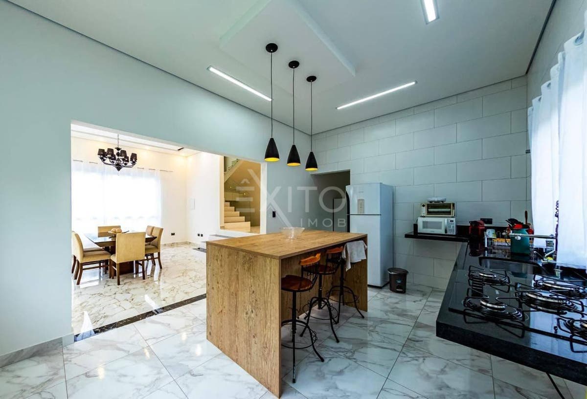 Casa, 4 quartos, 352 m² - Foto 33