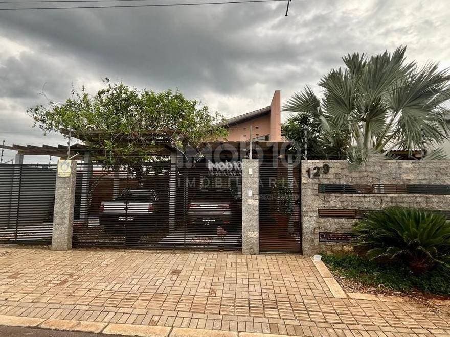 CASA A VENDA COM 3 SUITES JARDIM ANA CRISTINA FOZ DO IGUAÇU - PR