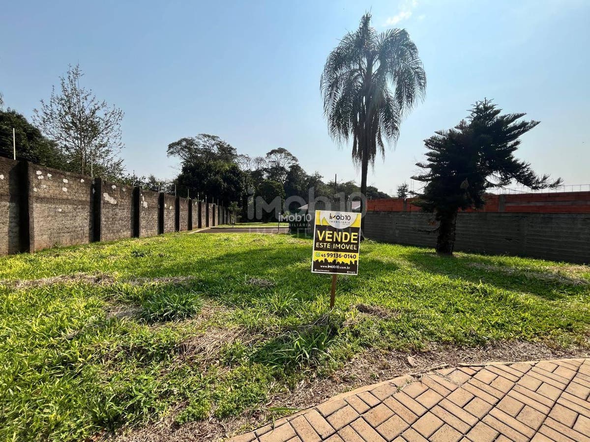 TERRENO A VENDA NO CONDOMÍNIO FECHADO DON JOSÉ NO BAIRRO TRÊS LAGOAS EM FOZ DO IGUAÇU - PR