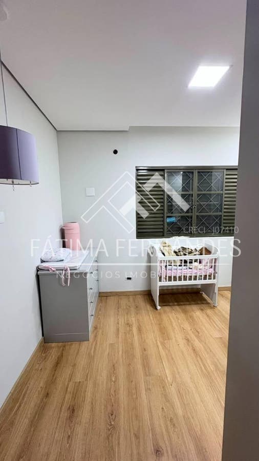 Casa, 4 quartos, 250 m² - Foto 7