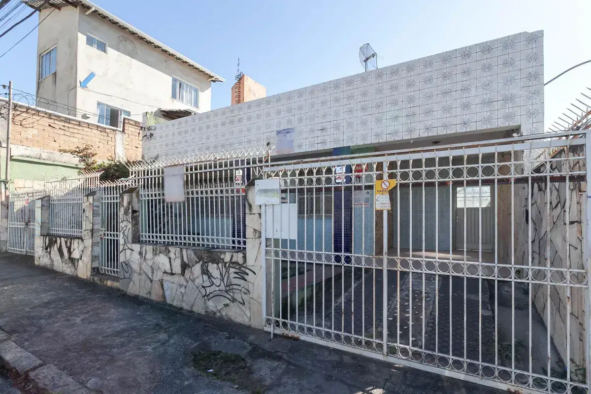 Casa com 4 quartos à Venda, Padre Eustáquio - Belo Horizonte - Casa em Padre Eustáquio, Belo Horizonte - à venda - Silvio Ximenes Imobiliária