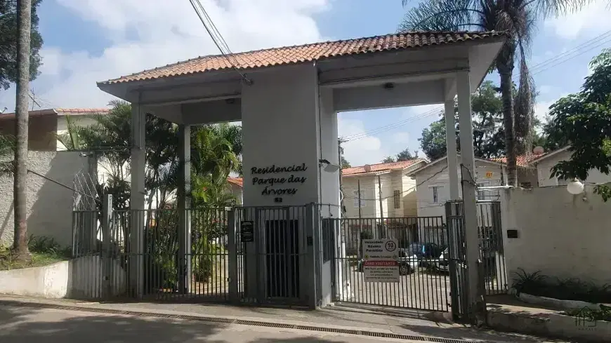 Casa com 02 Quartos - Condomínio Parque das Árvores - Cotia/SP - Casa em Jardim Barro Branco, Cotia - para locação - Alfa Negócios