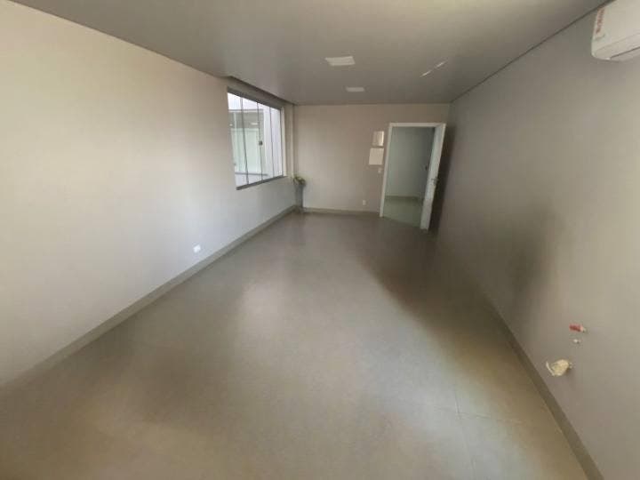 SALA COMERCIAL PARA LOCAÇÃO NO CENTRO - Salas Comerciais em Setor Residencial Norte, Sinop - para locação - CASA GOLD IMÓVEIS