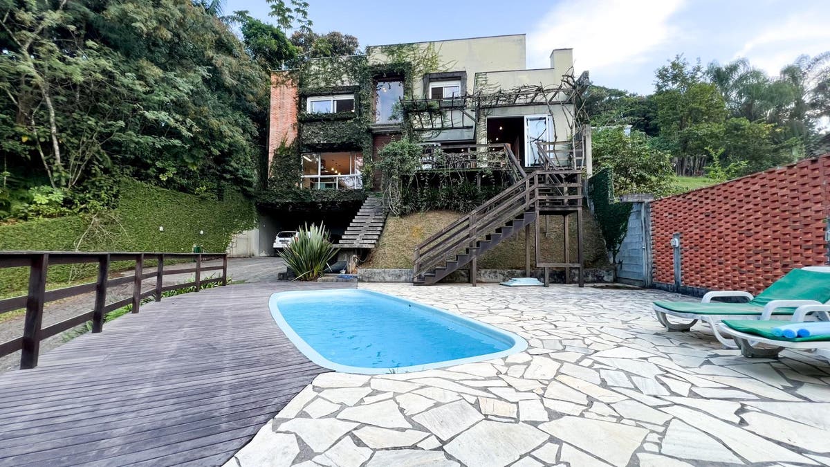 Sobrado com 3 quartos, São Marcos - Joinville - Sobrado em São Marcos, Joinville - à venda - Zaaier Imóveis