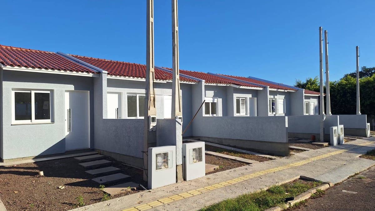 Casa Geminada com 2 quartos à Venda, Parque dos Anjos - Gravataí - Casa Geminada em Parque dos Anjos, Gravataí - à venda - Dimobi Cia imobiliaria