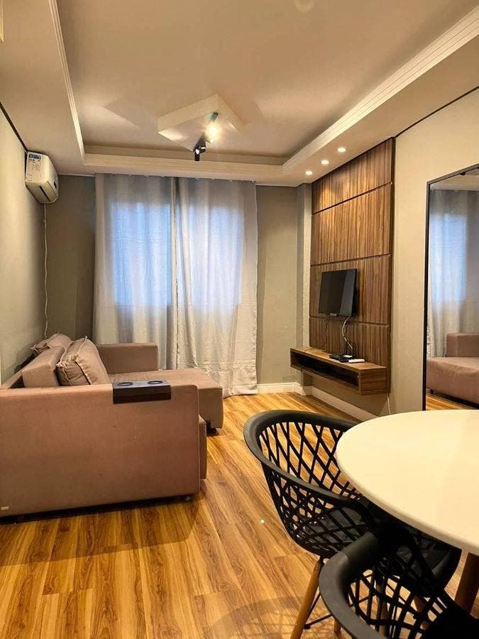 Apartamento mobiliado à venda no Edifício Rosamar em Balneário Camboriú - Apartamento em Centro, Balneário Camboriú - à venda - Desc Imóveis