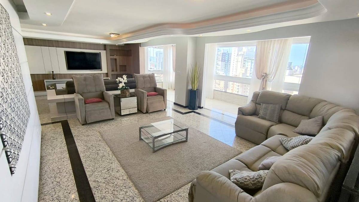 Apartamento com 4 Suítes e 296m² Privativos no Centro de Itajaí - Apartamento em Centro, Itajaí - à venda - TAB Imóveis