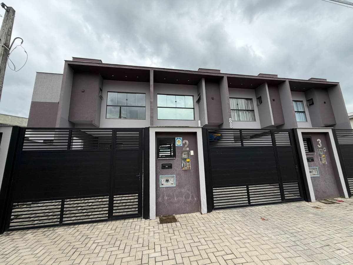 Casa Geminada com 3 quartos sendo 1 suíte à venda, 121.44m² por 645.000,00 - Amizade - Jaraguá do Sul - sc - Casa Geminada em Amizade, Jaraguá do Sul - à venda - Imobiliária Piermann