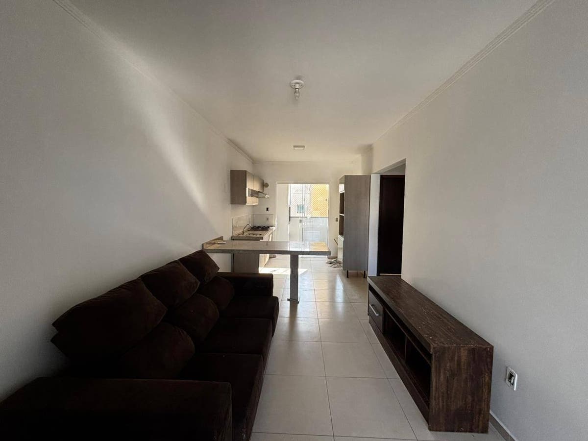 Apartamento semimobiliado no bairro Santa Regina - Apartamento em Santa Regina, Camboriú - à venda - Roseli Imóveis