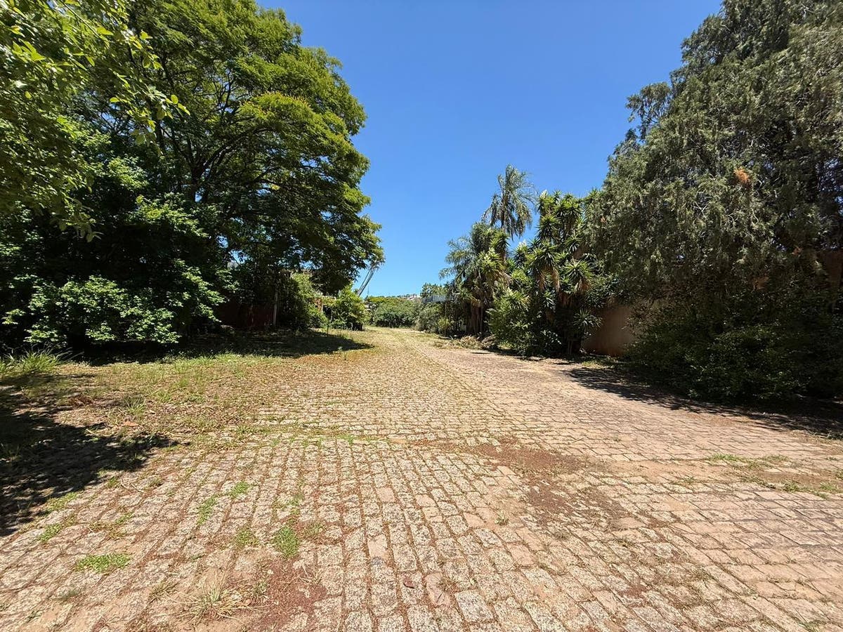 Terreno à Venda com 8.350 m², Bairro Retiro, Jundiaí/SP - Terreno em Jundiaí - à venda - Entry Imob