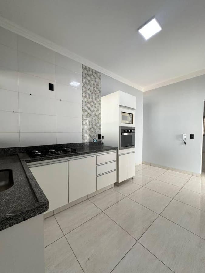 Foto 7 — Casa com 3 quartos para Locação, Parque das Laranjeiras Prolongamento - Rio Verde