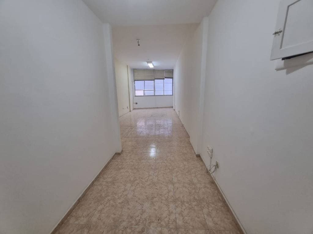 Sala à venda na Tijuca! Rua General Roca! 35 m² em IPTU - Colado ao metrô Saens Pena! - Salas Comerciais em Tijuca, Rio de Janeiro - à venda - MIGUEZ IMOBILIÁRIA