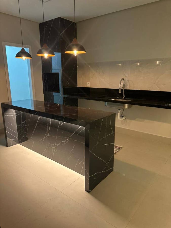 Vende-Se Casa no Condomínio Rio Cachoerinha - Casa de Condomínio em Jardim Imperial, Cuiabá - à venda - Prime House Inteligência Imobiliária