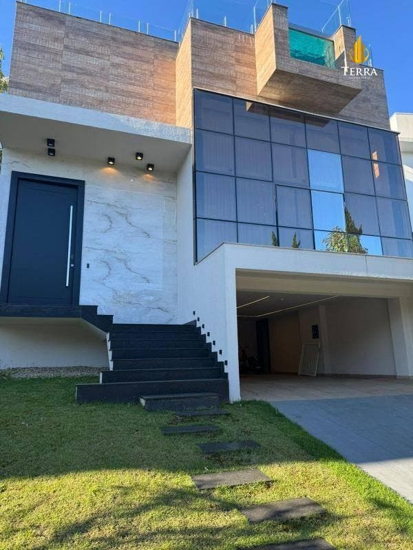 Casa de alto padrão a venda com piscina privativa no Bairro Praia Brava em Itajaí. - Casa de Condomínio em Praia Brava - à venda - IMOBILIÁRIA TERRA ITAJAI LTDA