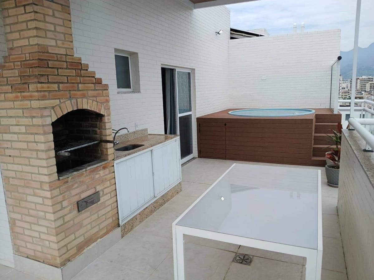 Cobertura à venda. Tijuca. 3 quartos sendo 1 suíte, terraço com piscina e churrasqueira, prédio com porteiro 24 horas, lazer completo e 2 vagas. Código 25232 - Cobertura em Tijuca, Rio de Janeiro - à venda - MIGUEZ IMOBILIÁRIA