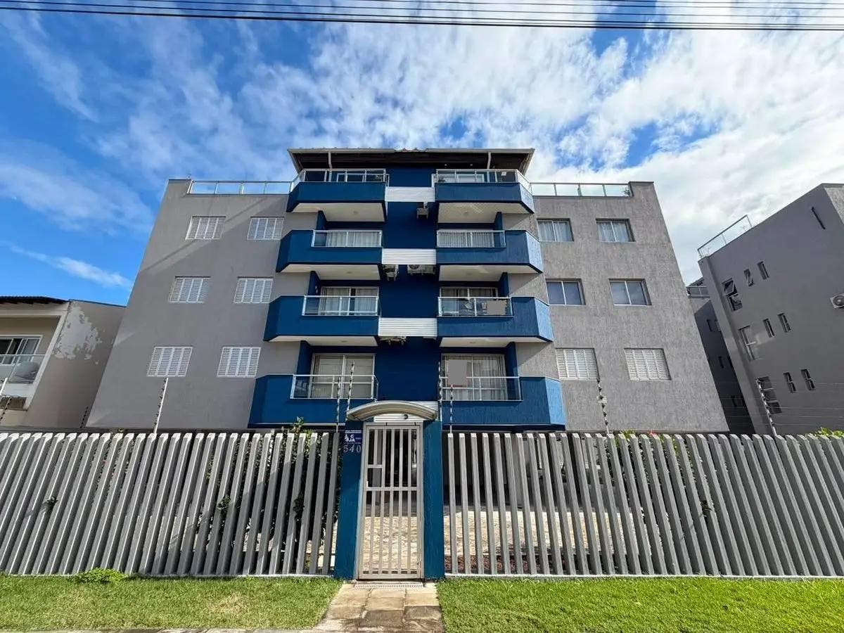 Apartamento a 50m do Mar - Apartamento em Brejatuba, Guaratuba - para temporada - Ferreira Imóveis