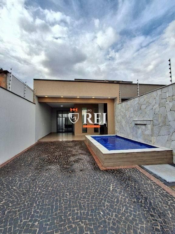 CASA - RES. GAMELEIRA VALOR R$ 750.000,00 Imóvel residencial com excelente padrão de acabamento, com sistema de iluminação em LED em todos os ambien - Casa em Loteamento Gameleira, Rio Verde - à venda - IMOBILIARIA REI EMPREENDIMENTOS S/S LTDA
