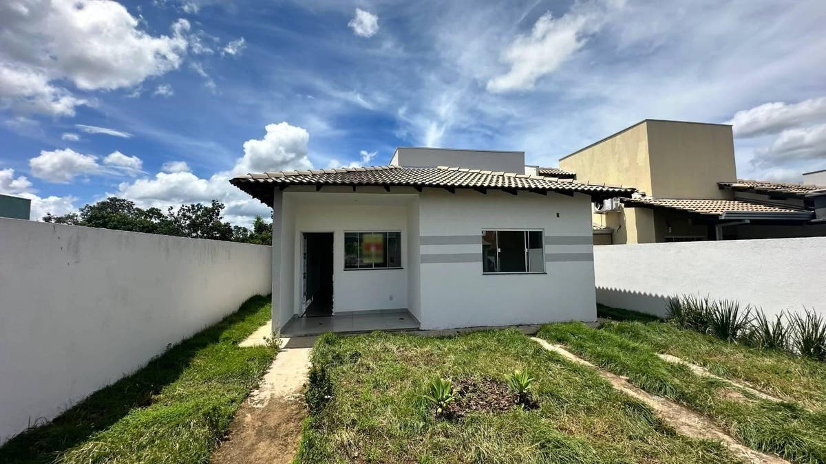 Vende-se Casa em Residencial São José - Cuiabá - Casa de Condomínio em Distrito Industrial, Cuiabá - à venda - Prime House Inteligência Imobiliária
