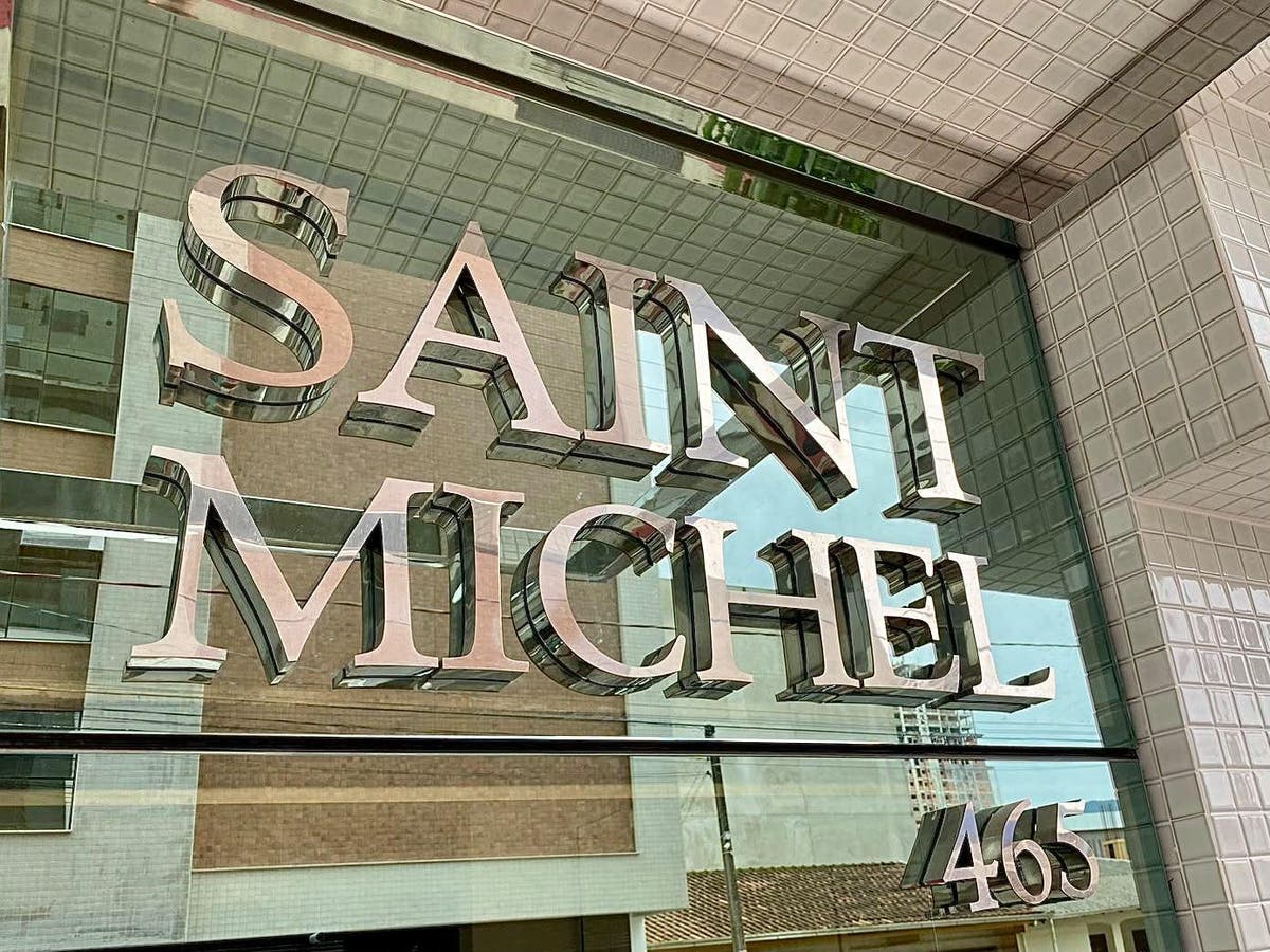 Apto 3 dormitórios (3 suítes) — SAINT MICHEL, Itapema/SC - Apartamento em Meia Praia, Itapema - à venda - Portal Imóveis Itapema
