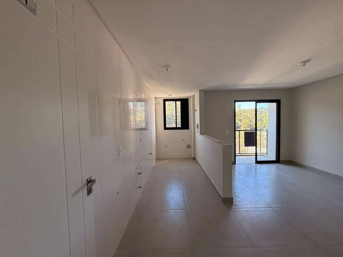 Apartamento a venda no bairro São Francisco - Apartamento em São Francisco de Assis, Camboriú - à venda - Roseli Imóveis