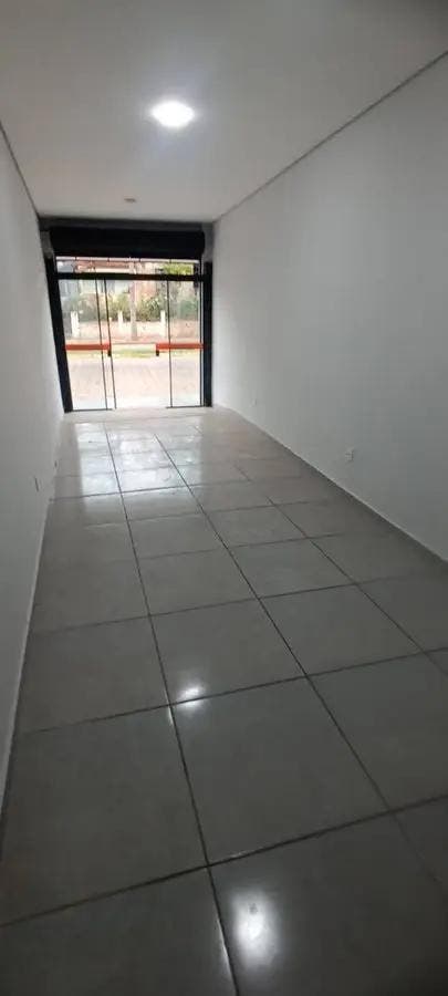 Ponto Comercial para Alugar com Salão e Banheiro no Braz II - Avaré - Salas Comerciais em Braz II, Avaré - para locação - CRYSTAL IMÓVEIS