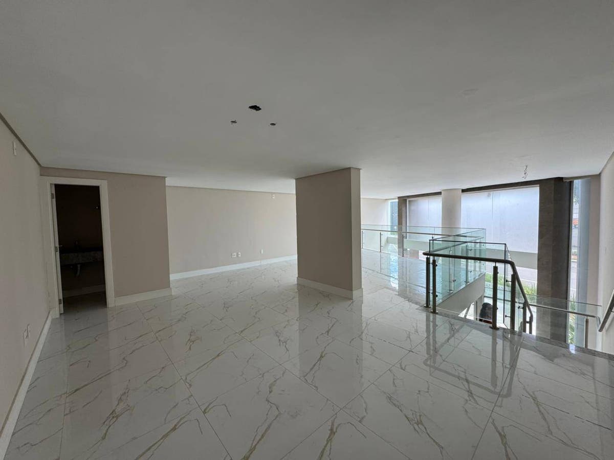 Sala comercial com 144m² para locação | Centro - Salas Comerciais em Centro, Itajaí - para locação - TAB Imóveis