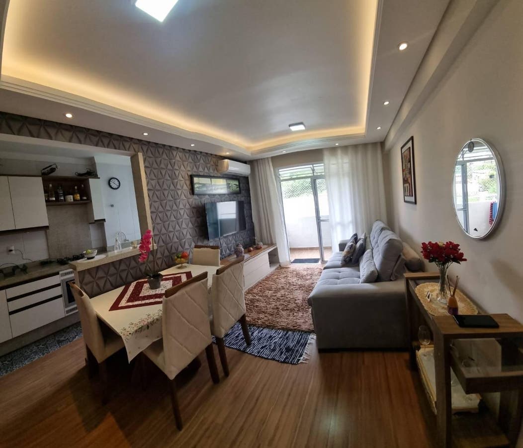 Apartamento à venda de 02 Dormitórios em Forquilhinhas | Sacada com churrasqueira, mobília e contato com a natureza - Apartamento em Forquilhinha, São José - à venda - Conceito Imóveis
