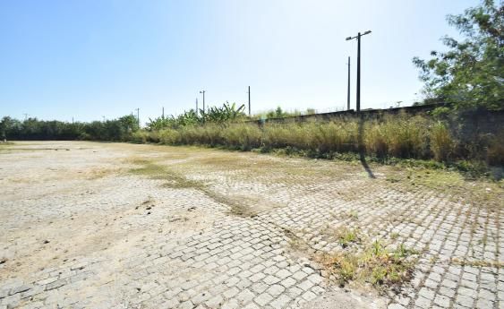 Pátio para locação na Pavuna/RJ - 9.188 m² - Galpão em Pavuna, Rio de Janeiro - para locação - PERENNIAL ASSESSORIA E SERVIÇOS LTDA EPP