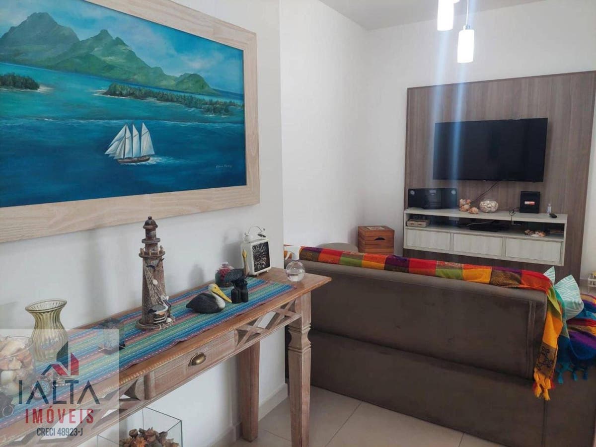 Apartamento amplo no centro comercial de Ubatuba - Apartamento em Centro, Ubatuba - para locação - IALTA IMOVEIS LTDA
