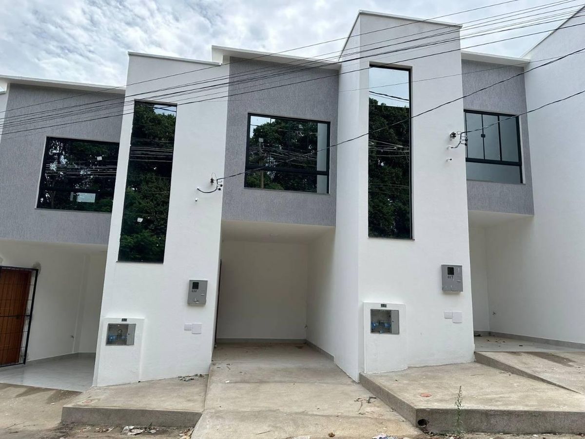 CASA GEMINADA - Casa em Zacarias, Caratinga - à venda - CASA GOLD IMÓVEIS
