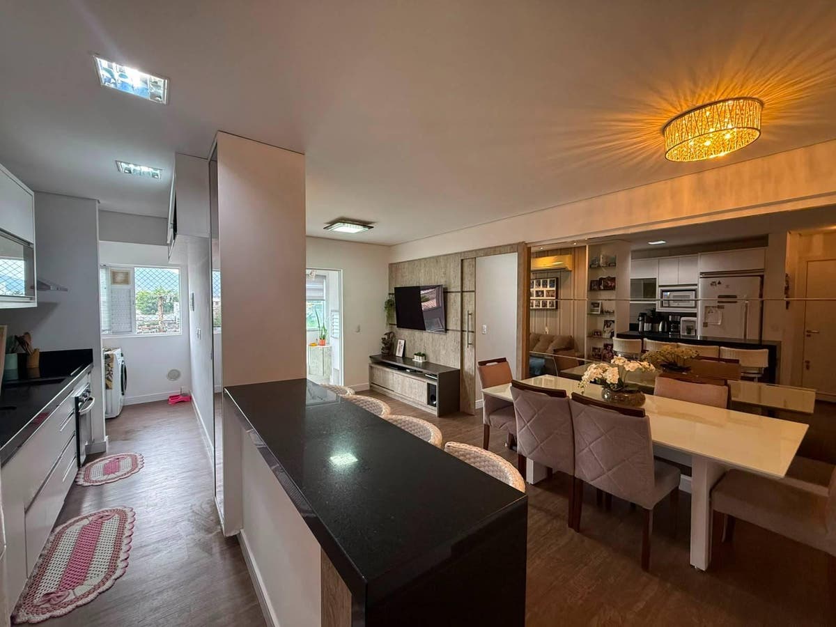 Apartamento Semimobiliado no bairro Tabuleiro - Apartamento em Tabuleiro, Camboriú - à venda - Roseli Imóveis