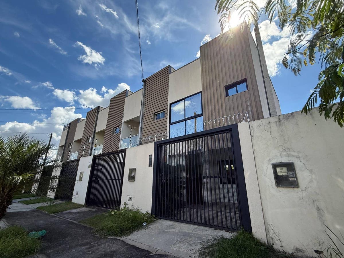 LINDO SOBRADO PARA VENDA NO RESIDENCIAL FLORENÇA - Sobrado em Residencial Florença, Sinop - à venda - CASA GOLD IMÓVEIS