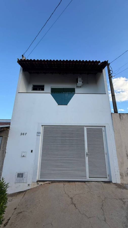 Sobrado / ardim Yolanda - Casa em Yolanda, São João da Boa Vista - para locação e à venda - Helena Imóveis