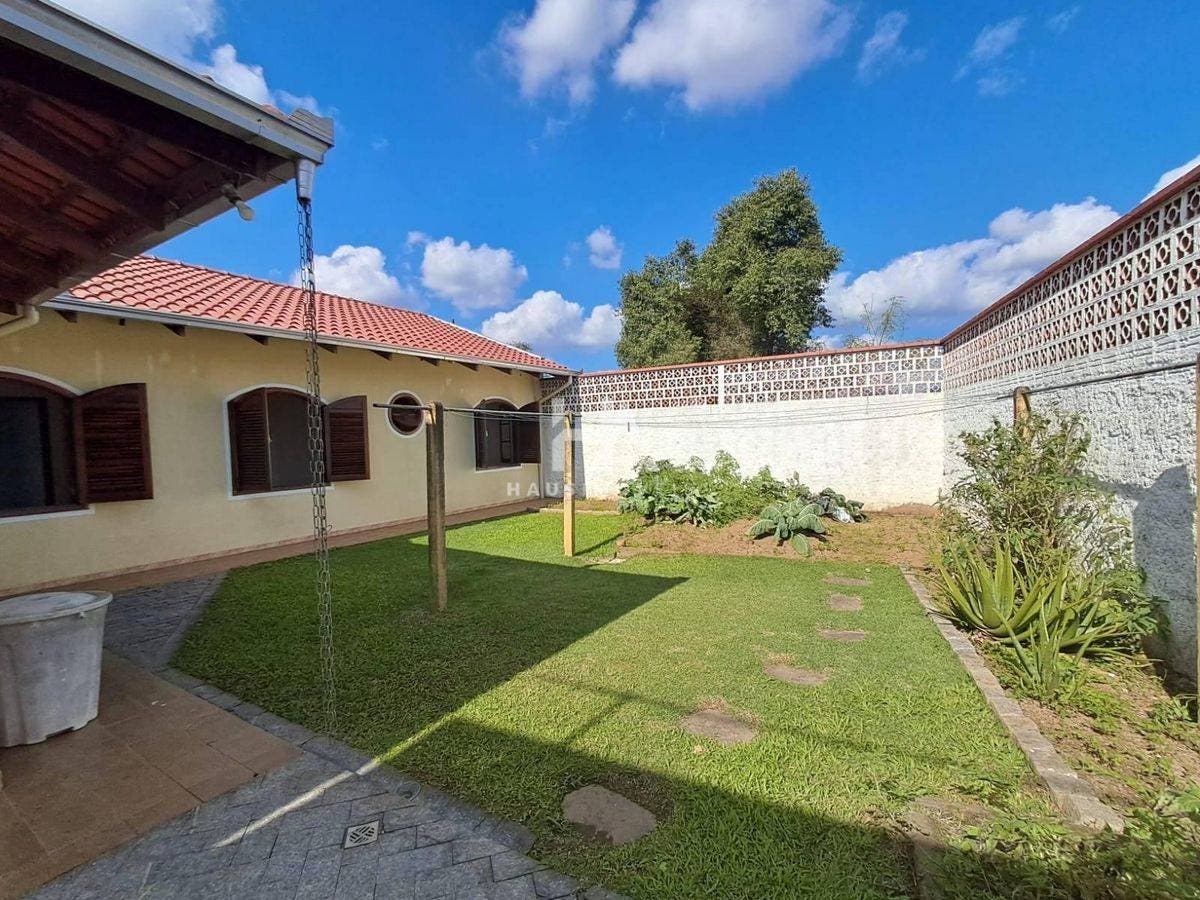 Casa Residencial semi mobiliada - Água Verde - Ref. 5949 - Casa em Água Verde, Jaraguá do Sul - para locação - HAUS IMÓVEIS LTDA