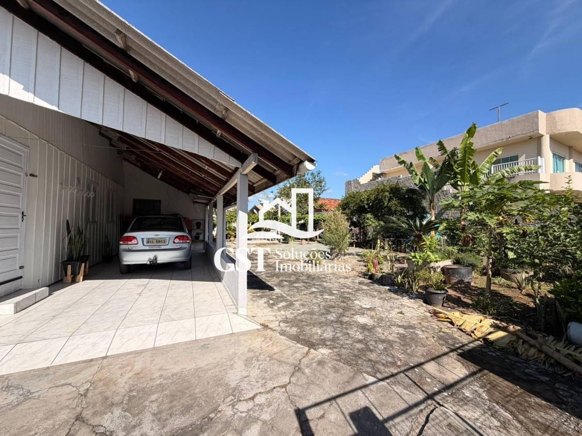 CASA COM 04 QUARTOS NO BAIRRO SÃO CRITÓVÃO - Barra Velha/SC - Casa em São Cristóvão, Barra Velha - à venda - CST SOLUÇÕES IMOBILIARIA LTDA