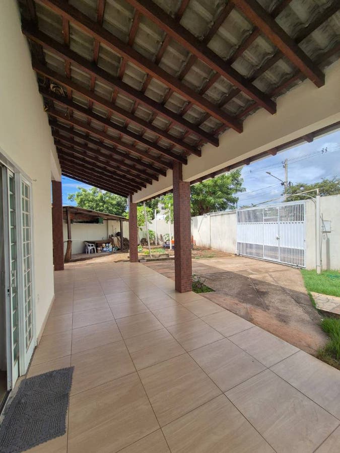 Vende-Se Casa Espaçosa com 4 Suítes - Casa em Centro América, Cuiabá - à venda - Prime House Inteligência Imobiliária
