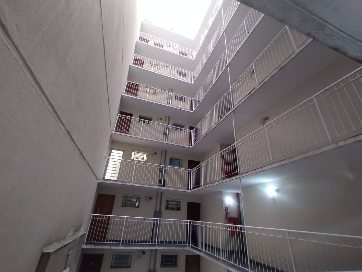 Apartamento com 3 quartos, Jardim Santa Terezinha (Zona Leste) - São Paulo - Apartamento em Jardim Santa Terezinha (Zona Leste), São Paulo - à venda - Castro Imóveis