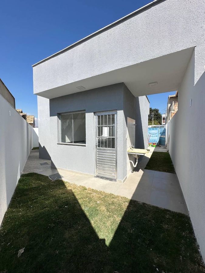 Linda Casa 2 Quartos no Bairro Vila Verde - Betim - Casa Geminada em Vila Verde, Betim - à venda - Via M Empreendimentos Imobiliários Ltda
