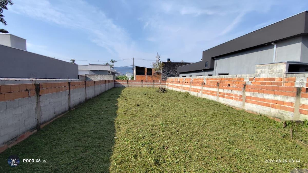 Terreno à venda, 270m² - Balneário dos Golfinhos - Caraguatatuba - Lote/Terreno em Balneário Recanto do Sol, Caraguatatuba - à venda - Christos Korres de Camargo