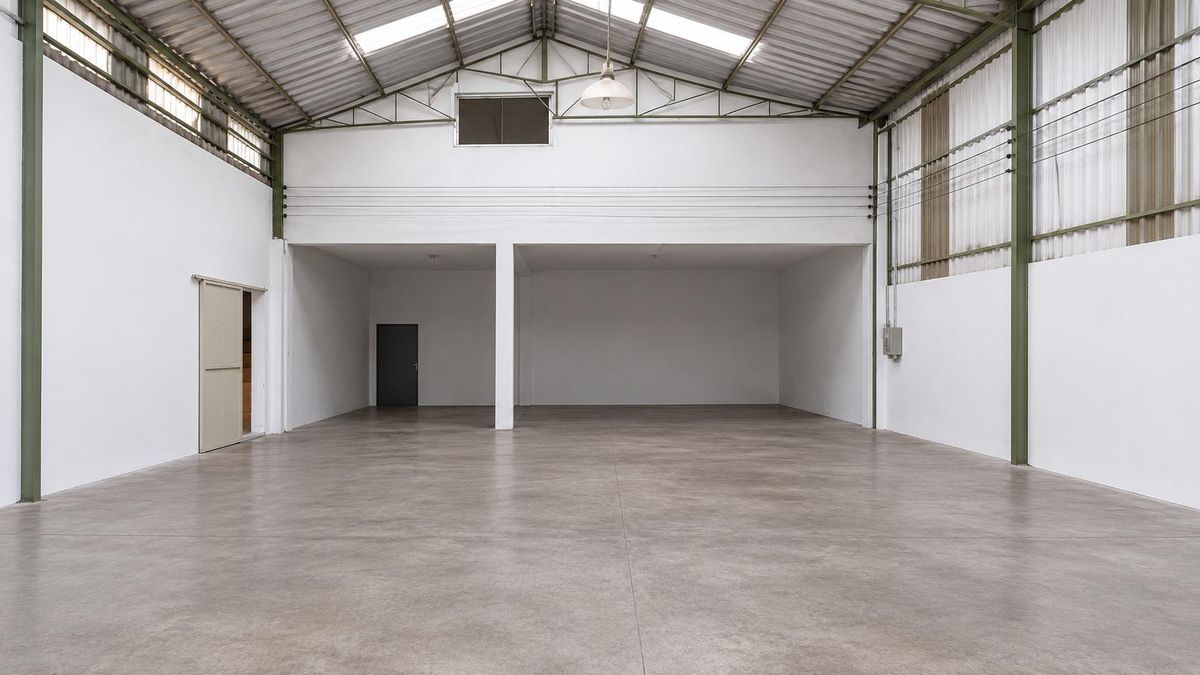 GALPÃO PARA LOCAÇÃO - 350M² - UTINGA - SANTO ANDRÉ - SP - Comercial em Vila Metalúrgica, Santo André - para locação - VENANCIO INTELIGENCIA IMOBILIARIA LTDA ME