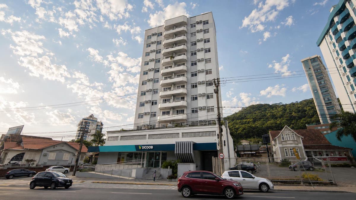 Apartamento Semimobiliado com 2 Dormitórios no Victor Konder! - Apartamento em Victor Konder, Blumenau - para locação - CONCEITO IMOBILIARIA LTDA