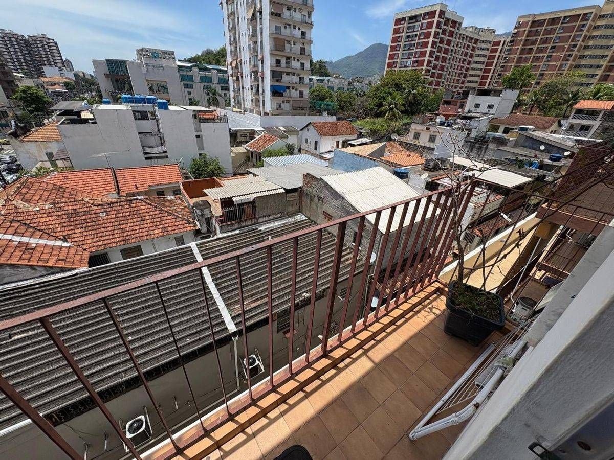 Apartamento à venda com 2 varandas, ao lado do shopping Boulevard, vista livre e sol da manhã. - Apartamento em Vila Isabel, Rio de Janeiro - à venda - MIGUEZ IMOBILIÁRIA