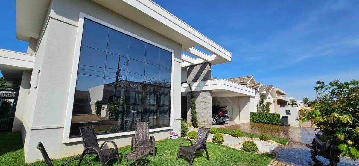 Casa com 3 quartos, 3 suítes - Condomínio Ilha Bela, Sorriso