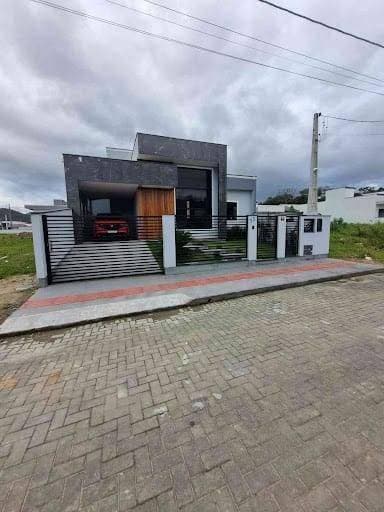 Casa com 3 dormitórios à venda, 110 m² por R$ 900.000,00 - Bela Vista - Palhoça/SC - Casa em Bela Vista, Palhoça - à venda - Madri Imóveis ltda