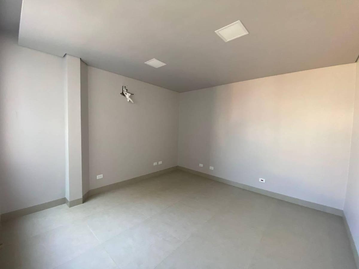 SALA COMERCIAL NA AVENIDA DAS FIGUEIRAS - Salas Comerciais em Setor Residencial Norte, Sinop - para locação - CASA GOLD IMÓVEIS