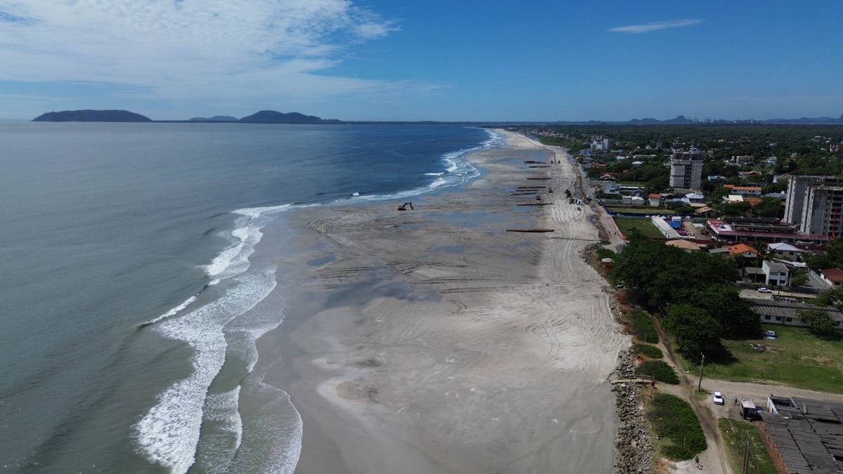 Engorda da praia em Itapoá: entenda o impacto e a nova expansão em estudo