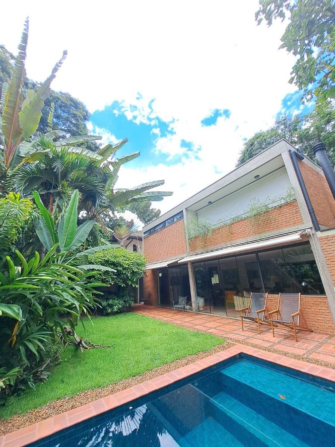 Casa com 4 suítes em Alto de Pinheiros, São Paulo - Casa em Alto de Pinheiros, São Paulo - à venda e para locação - Matú Imóveis