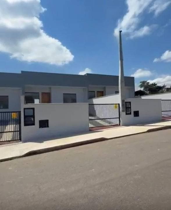Casa Geminada com 2 quartos, Corticeira - Guaramirim - Casa Geminada em Corticeira, Guaramirim - à venda - MAVIC IMÓVEIS