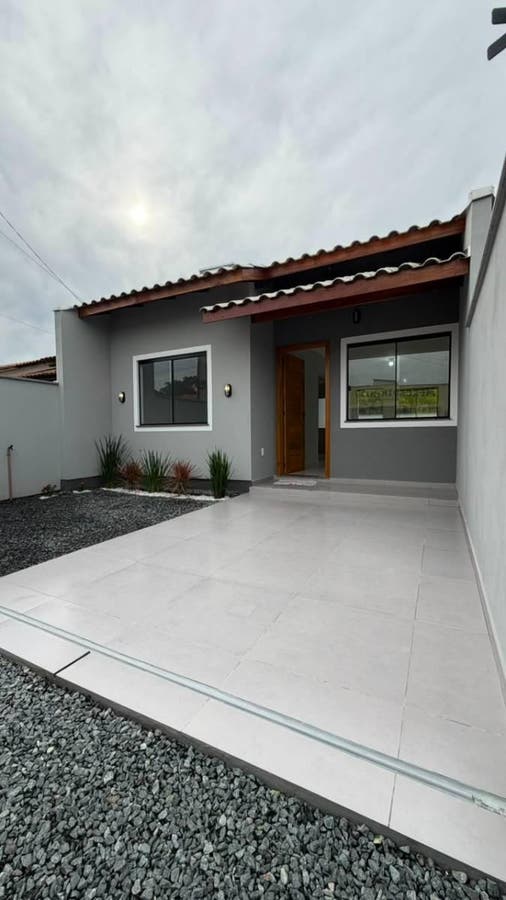 Linda Casa com 02 Dormitórios e Amplo Quintal - Barra Velha - Casa em Quinta dos Açorianos, Barra Velha - à venda - Manacá Negócios Imobiliários