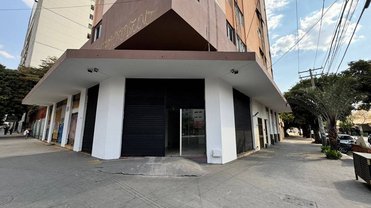 Loja Comercial com Mezanino Avenida Goiás Setor Central - Salas Comerciais em Setor Central, Goiânia - para locação - OFFICE IMOBILIÁRIA